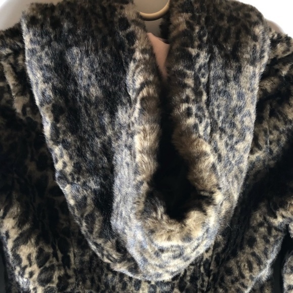 Free People Leopard Faux Fur Coat - Picture 13 of 16